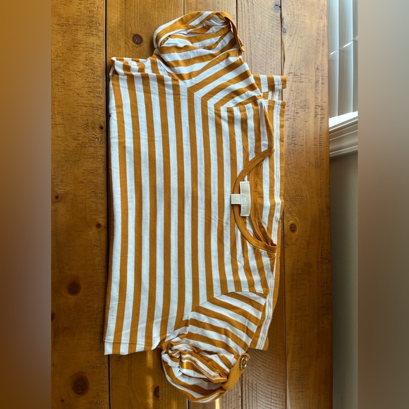 Michael Kors t-shirt - Picture 2 of 2